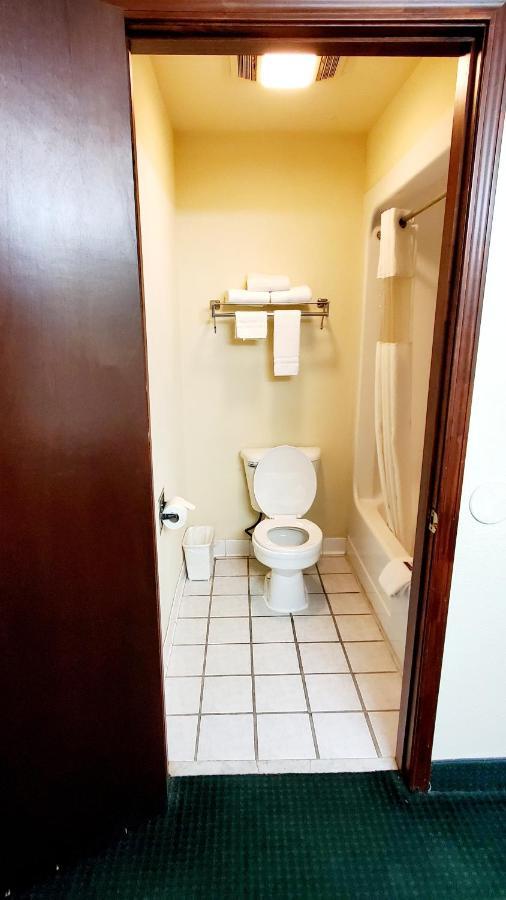 Executive Inn Alva エクステリア 写真