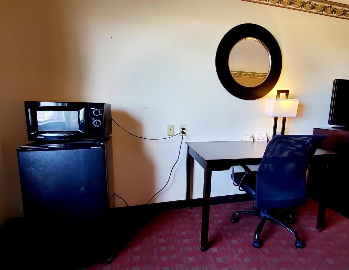 Executive Inn Alva エクステリア 写真