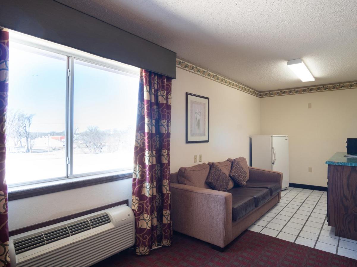 Executive Inn Alva エクステリア 写真